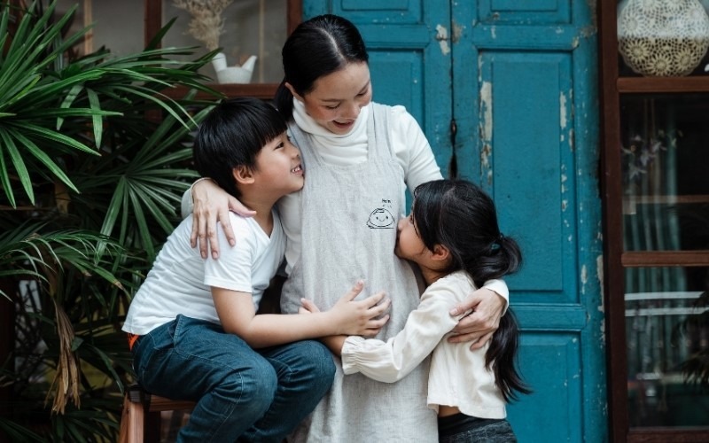 Moi quan he voi bo me | HỆ THỐNG TRƯỜNG MẦM NON ANGELKIDS