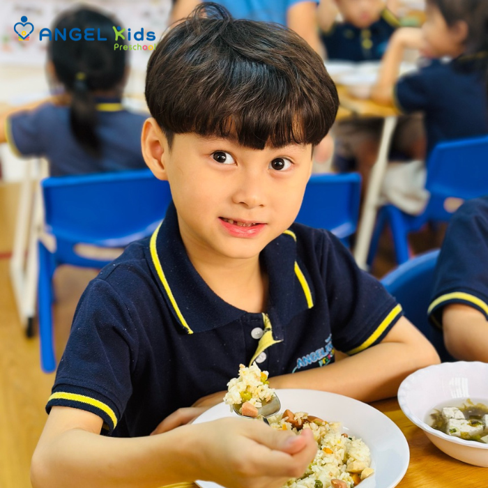 5 kỹ năng sống quan trọng mà trẻ mầm non cần biết
